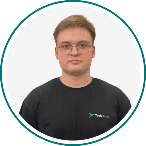 Микита Ковальов