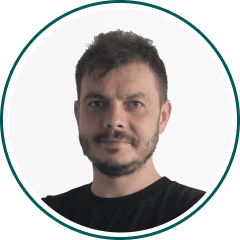 Назар Банах